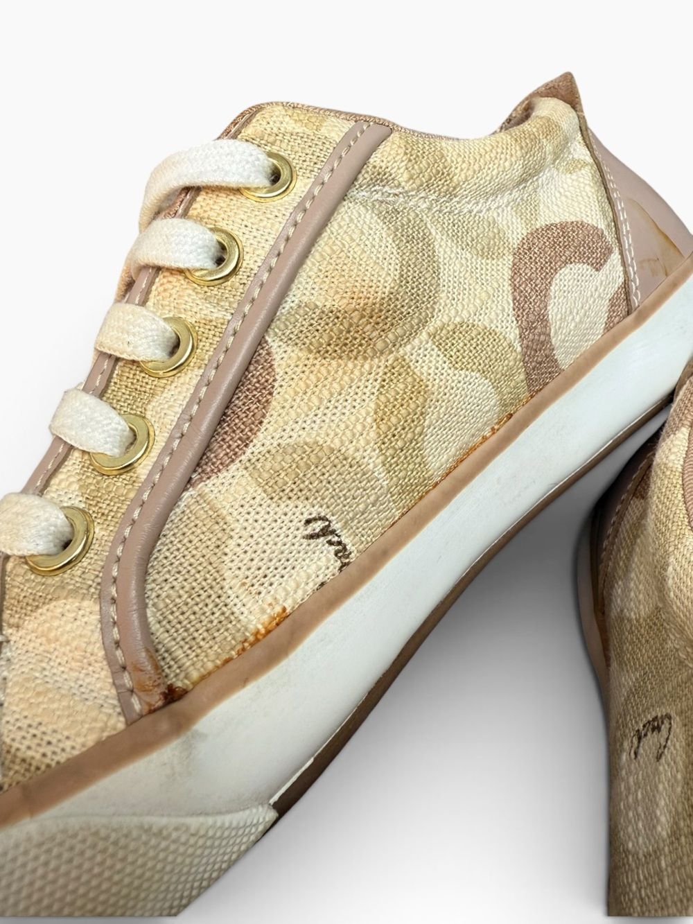 Coach Women’s Beige Barrett Signature Sneakers Shoes Size 7 - Picture 9 of 14